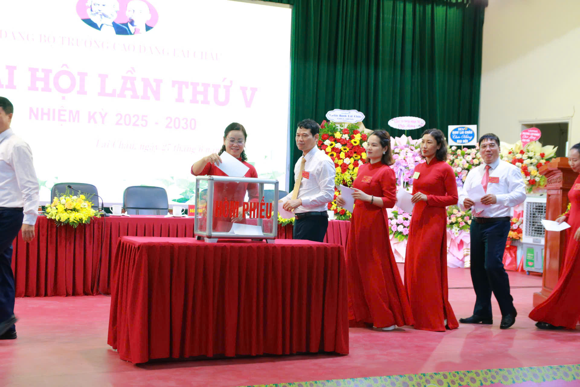 anh tin bai